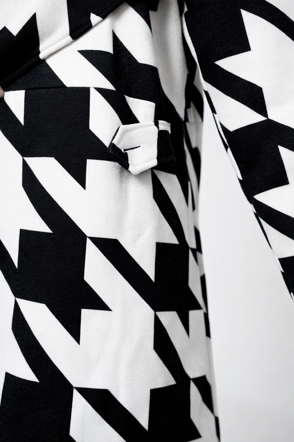 Oversized Statement Houndstooth Coat